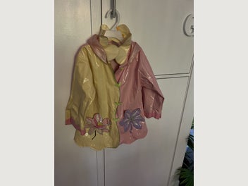 Image 1 of 18
