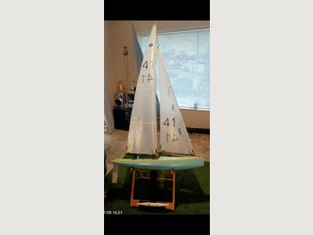 Image 1 of 3