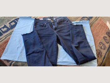 Image 1 of 8