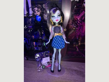 Image 1 of 1