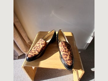 Image 1 of 7