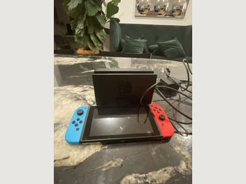 Image 1 of 4