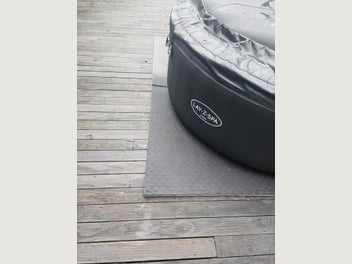 Image 1 of 7