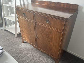 Image 1 of 6