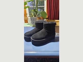 Image 1 of 5