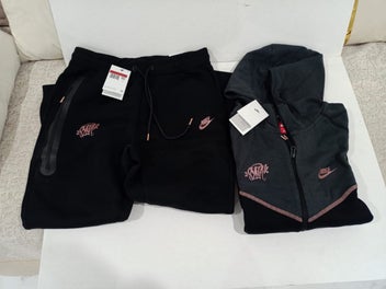 Image 1 of 14