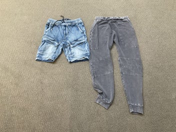 Image 1 of 6
