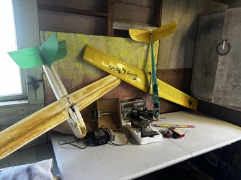 Image 1 of 7