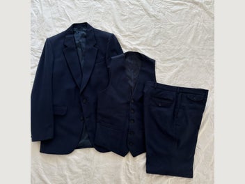 Image 1 of 7