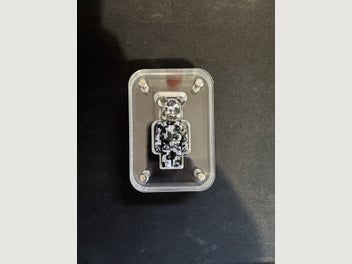 Image 1 of 4