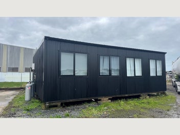 Image 1 of 20