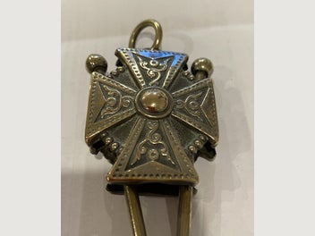 Image 1 of 3