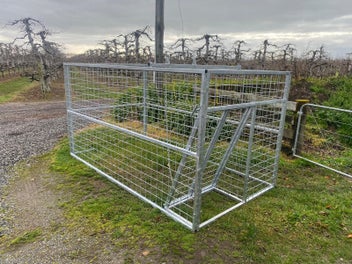 Image 1 of 6