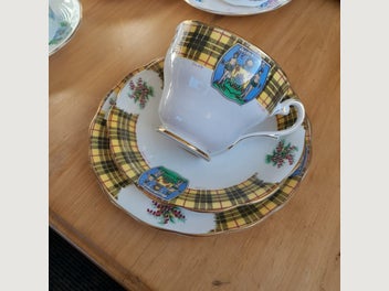 Image 1 of 7