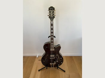Image 1 of 7