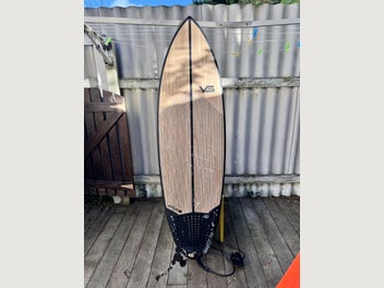 Image 1 of 7