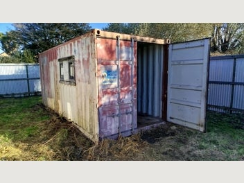Image 1 of 6
