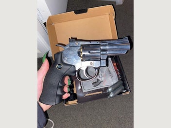 Image 1 of 4