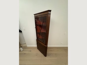Image 1 of 6