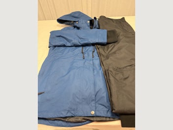 Image 1 of 8