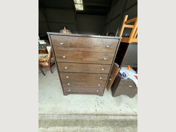 Image 1 of 8