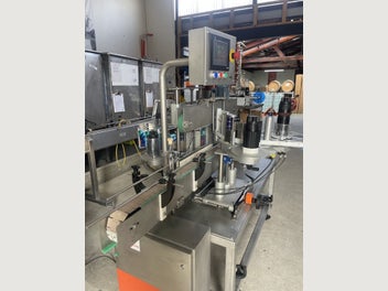 Image 1 of 7