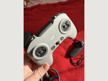 Image 1 of 7
