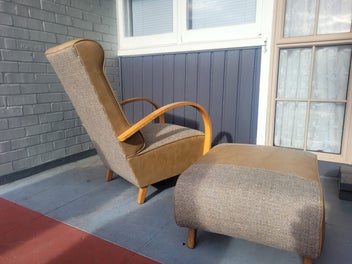 Image 1 of 6