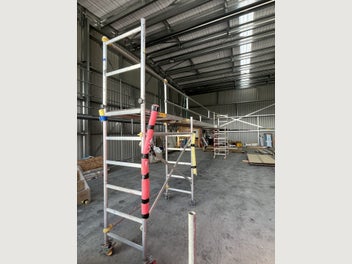 Image 1 of 3