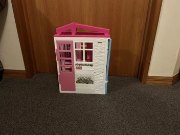 Image 1 of 6