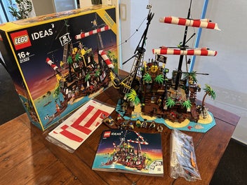 Image 1 of 4