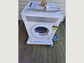 Image 1 of 7