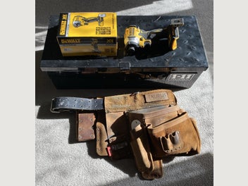 Image 1 of 7