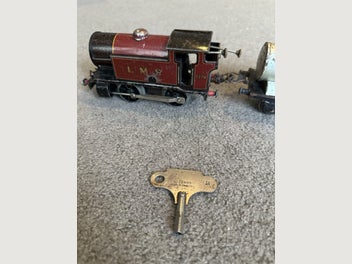 Image 1 of 5