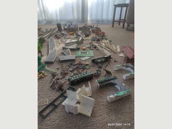 Image 1 of 6