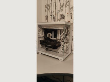 Image 1 of 7