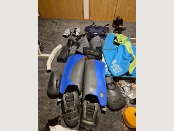 Image 1 of 6