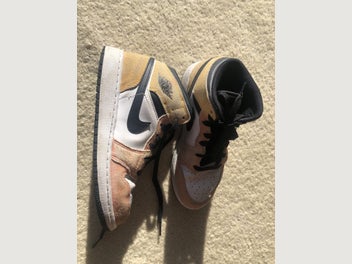 Image 1 of 5