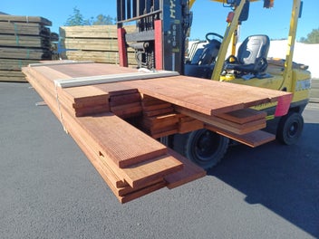 Image 1 of 20