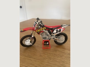 Image 1 of 2