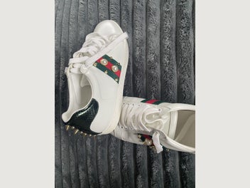 Image 1 of 4