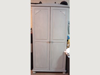 Image 1 of 2