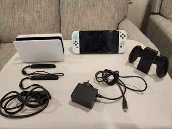 Image 1 of 4