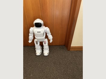 Image 1 of 5
