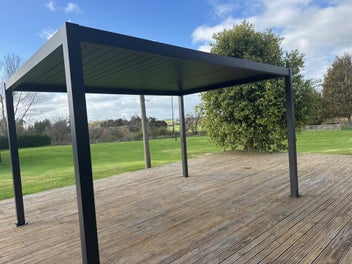 Image 1 of 6