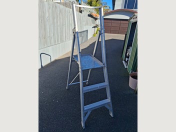 Image 1 of 1