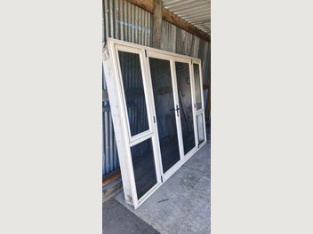 Image 1 of 8