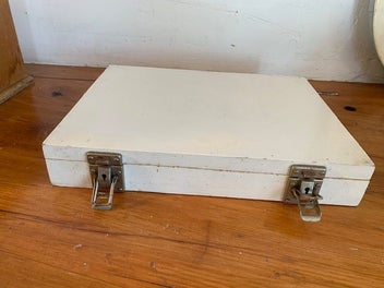 Image 1 of 6