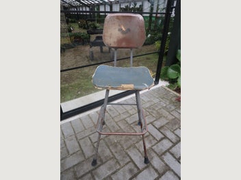 Image 1 of 7