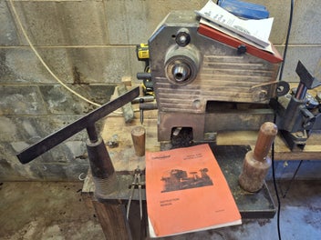 Image 1 of 7
